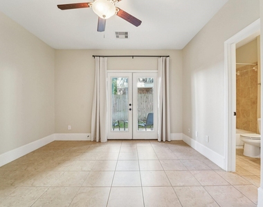 2421 Beall Street - Photo Thumbnail 9
