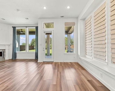 4103 Shackleton Court - Photo Thumbnail 13