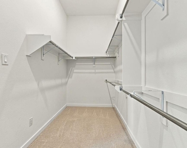 4103 Shackleton Court - Photo Thumbnail 27
