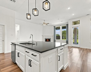 4103 Shackleton Court - Photo Thumbnail 12