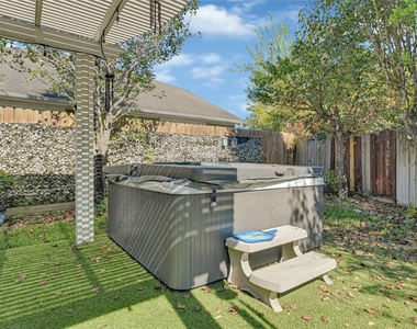 12915 Palm Leaf Court - Photo Thumbnail 25