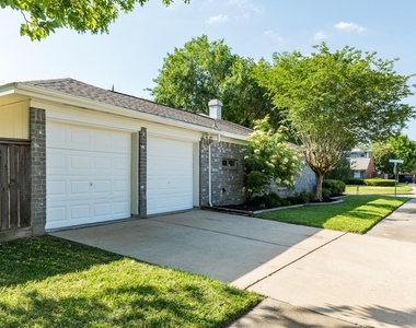 3042 Pecan Point Drive - Photo Thumbnail 30