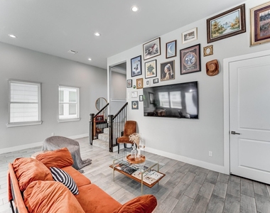 4806 Wilmington Street - Photo Thumbnail 10