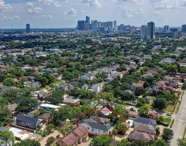 1811 Marshall Street - Photo Thumbnail 18
