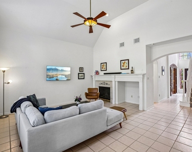 14 Guinevere Place - Photo Thumbnail 3