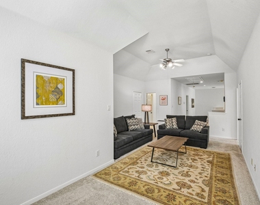 14 Guinevere Place - Photo Thumbnail 32
