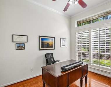 14 Guinevere Place - Photo Thumbnail 15