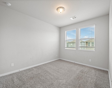 14819 Silent Gulf Avenue - Photo Thumbnail 22