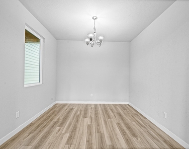 14819 Silent Gulf Avenue - Photo Thumbnail 10