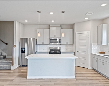 14819 Silent Gulf Avenue - Photo Thumbnail 8