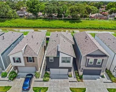 14819 Silent Gulf Avenue - Photo Thumbnail 31