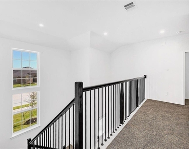 6023 Ambrose Peak Lane - Photo Thumbnail 21
