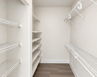 2025 Augusta Drive - Photo Thumbnail 22