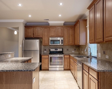 43 Butternut Grove Place - Photo Thumbnail 9