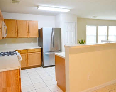 13018 Hill Canyon Lane - Photo Thumbnail 8