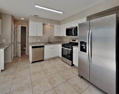 11907 Ezekiel Drive - Photo Thumbnail 5