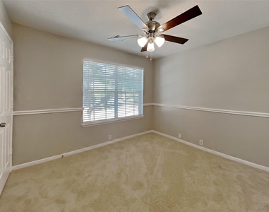 11907 Ezekiel Drive - Photo Thumbnail 12