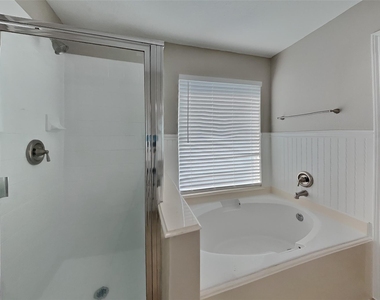 11907 Ezekiel Drive - Photo Thumbnail 9