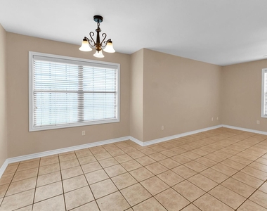 112 Vista Way - Photo Thumbnail 7
