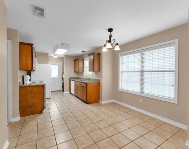 112 Vista Way - Photo Thumbnail 9