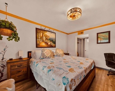 8419 Hearth Drive - Photo Thumbnail 12