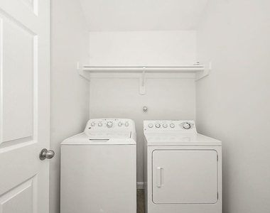 14903 Meridian Park Lane - Photo Thumbnail 32