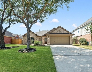 14903 Meridian Park Lane - Photo Thumbnail 3