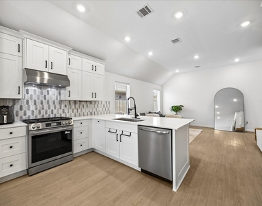 27526 Spearmint Ridge Drive - Photo Thumbnail 14