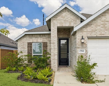 27526 Spearmint Ridge Drive - Photo Thumbnail 7