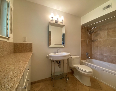 3207 Banbury Place - Photo Thumbnail 18