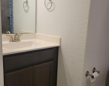 10342 Aldrin Drive - Photo Thumbnail 26