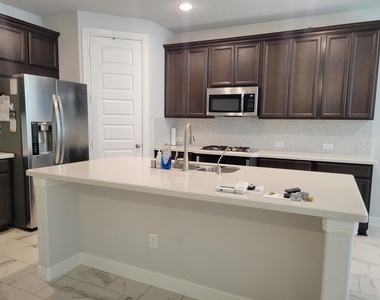 10342 Aldrin Drive - Photo Thumbnail 10
