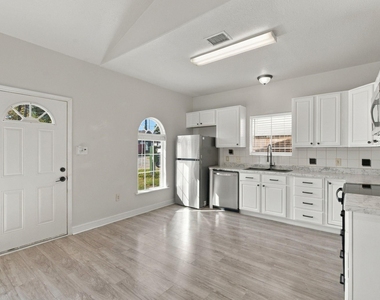 16872 Kempwood - Photo Thumbnail 7