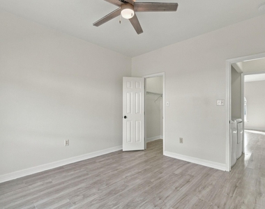 16872 Kempwood - Photo Thumbnail 15