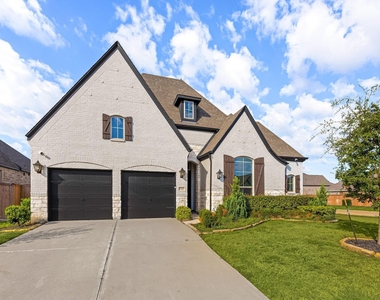 7315 Camden Crestwood Way - Photo Thumbnail 29