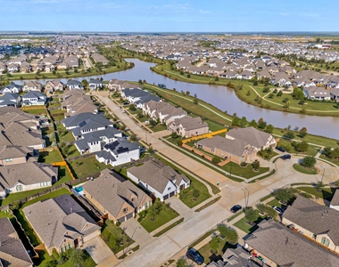 7315 Camden Crestwood Way - Photo Thumbnail 42