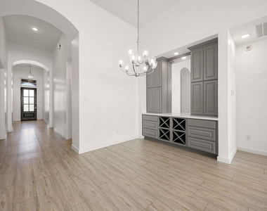 7315 Camden Crestwood Way - Photo Thumbnail 17