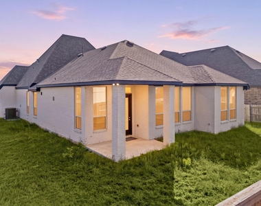 7315 Camden Crestwood Way - Photo Thumbnail 36