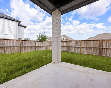7315 Camden Crestwood Way - Photo Thumbnail 34