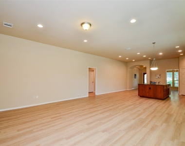 4438 Kirk Manor Court - Photo Thumbnail 16