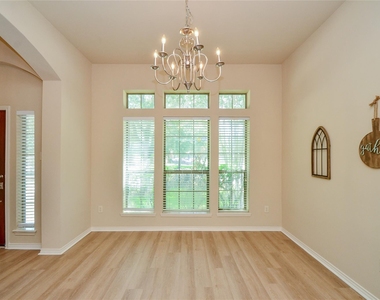 4438 Kirk Manor Court - Photo Thumbnail 7
