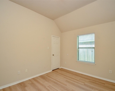 4438 Kirk Manor Court - Photo Thumbnail 29