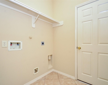 4438 Kirk Manor Court - Photo Thumbnail 30