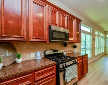 4438 Kirk Manor Court - Photo Thumbnail 13