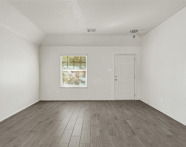 12943 Palm Leaf Court - Photo Thumbnail 6