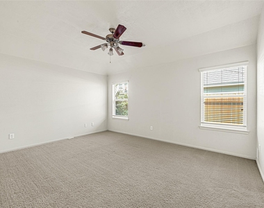 12943 Palm Leaf Court - Photo Thumbnail 16