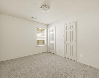12943 Palm Leaf Court - Photo Thumbnail 14