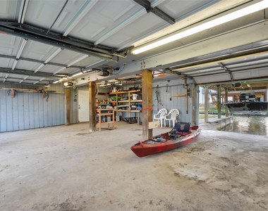 7108 E Hunter Drive - Photo Thumbnail 24
