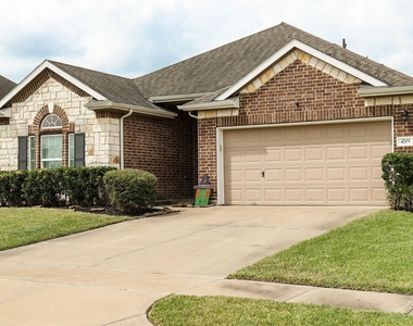 4703 N Bella Court - Photo Thumbnail 1