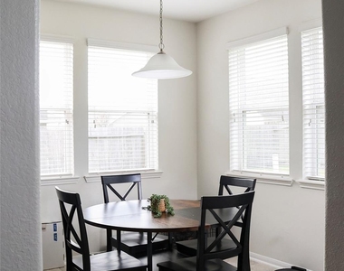 4703 N Bella Court - Photo Thumbnail 15